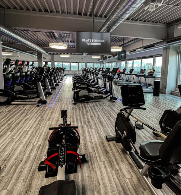 Beispiel Monitor im Studio - Cardiobereich