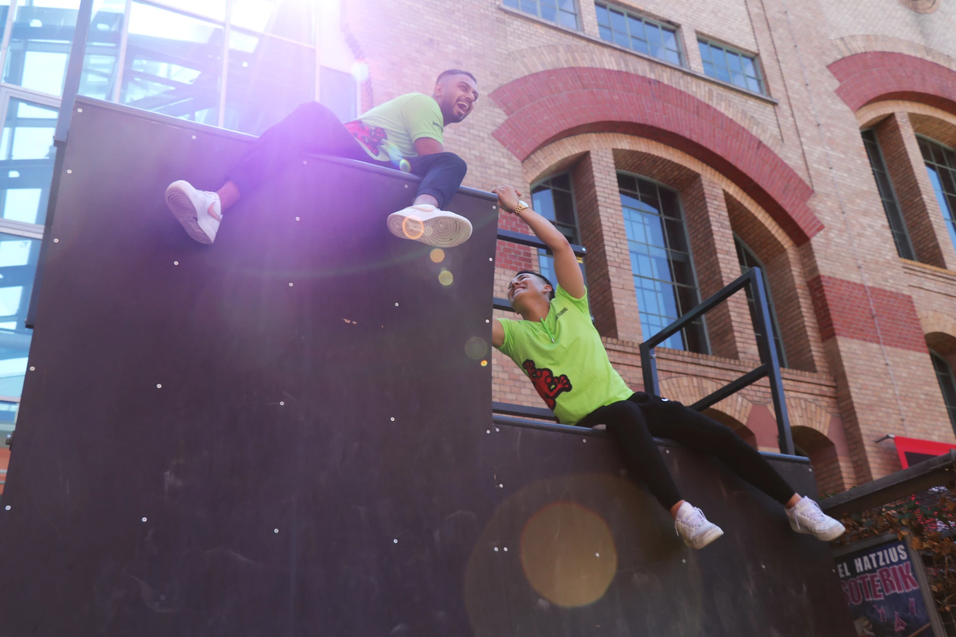 jumpers Team hat Spaß miteinander